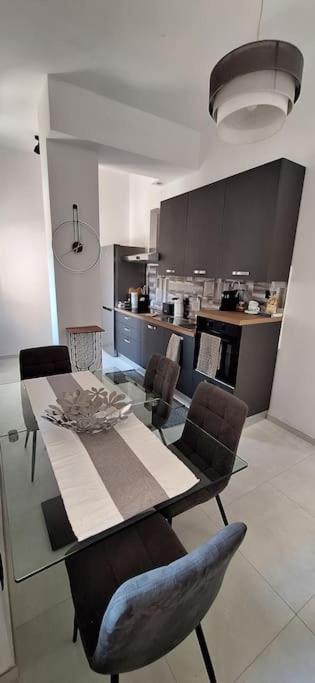 Faby & Fra Apartments 利沃诺 外观 照片