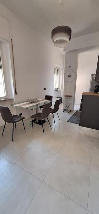 Faby & Fra Apartments 利沃诺 外观 照片