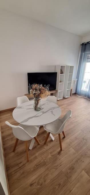 Faby & Fra Apartments 利沃诺 外观 照片