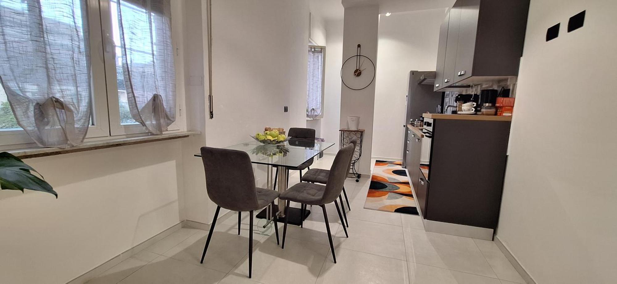 Faby & Fra Apartments 利沃诺 外观 照片