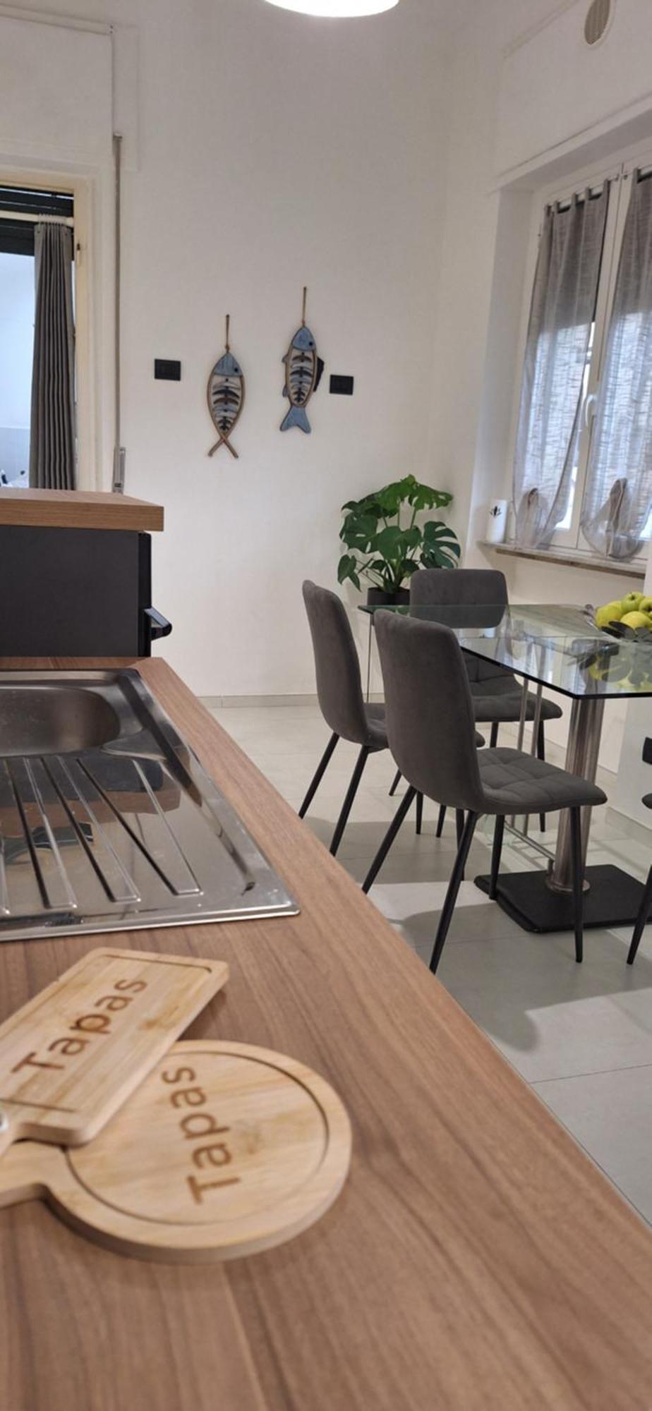 Faby & Fra Apartments 利沃诺 外观 照片